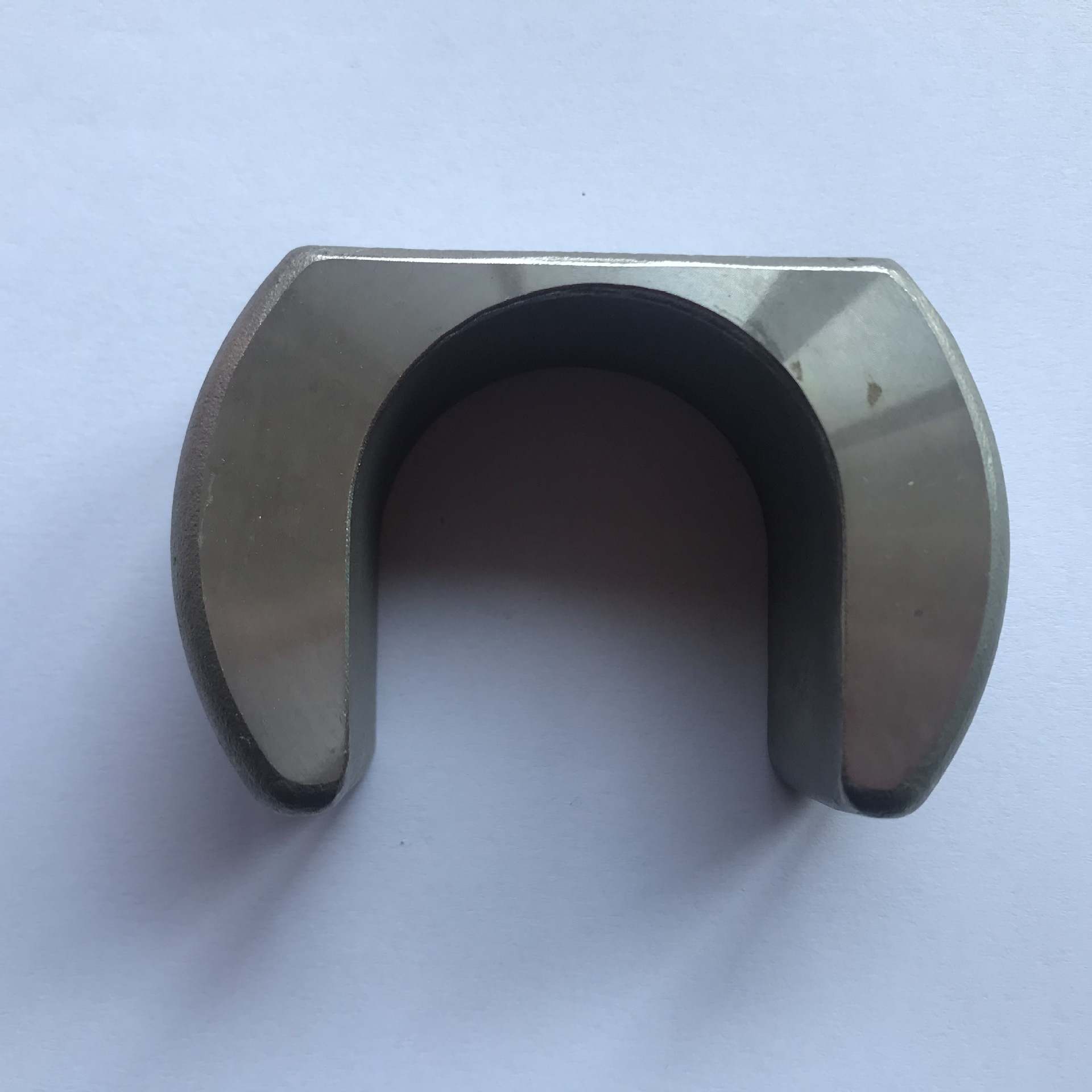 বিনিয়োগ ছাঁচনির্মাণ প্রক্রিয়া চলাকালীন জলের কাচের বালি দিয়ে তৈরি শেলটিতে ডিলামিনেশনের কারণ কী?